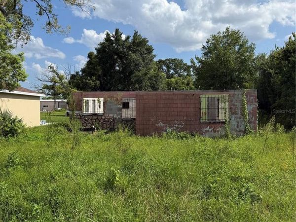 2661 W 22ND STREET , SANFORD, FL 32771