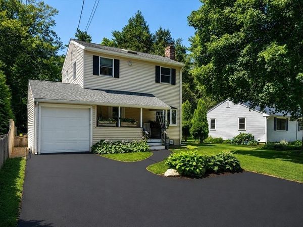 18 Lodge Road, Wayland, MA 01778