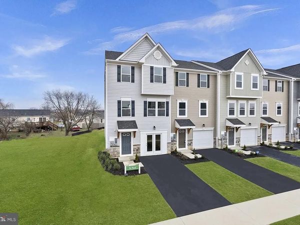 19 TUMBLEHOME ROAD, INWOOD, WV 25428
