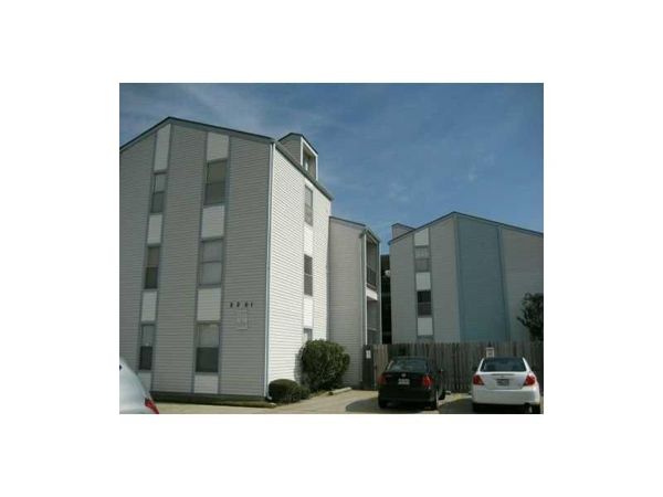 2201 HOUMA Boulevard , Unit 102, Metairie, LA 70001