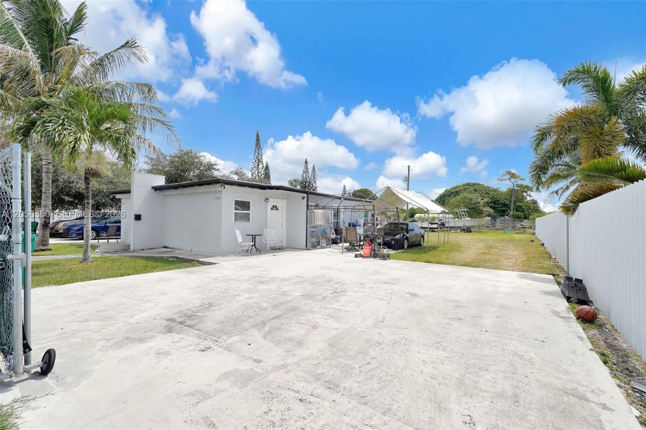17821 SW 107th Ave, Miami, FL 33157 Photo