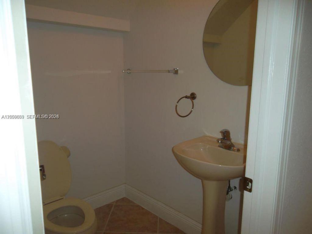 208 Lake Monterey Cir , Boynton Beach, FL 33426 Photo