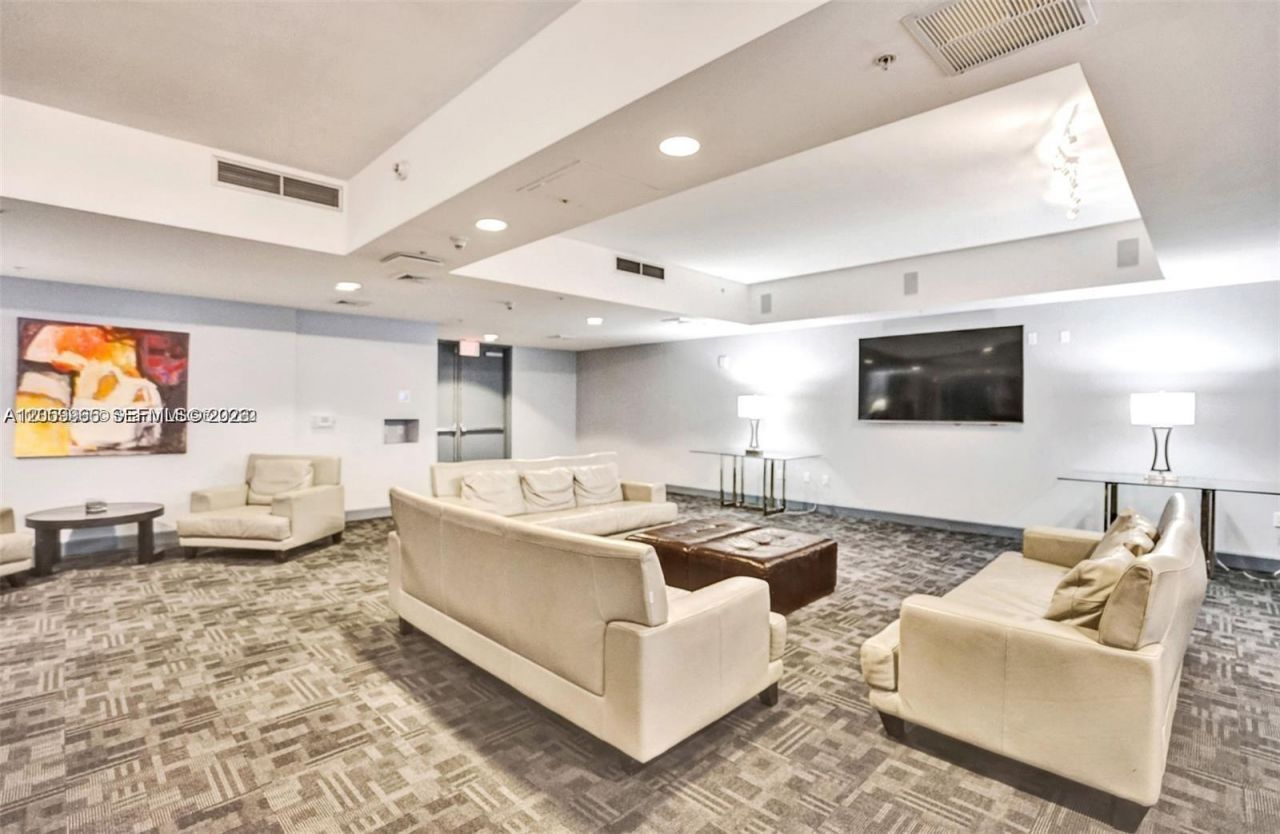 7901 Hispanola Ave , Unit 1012, North Bay Village, FL 33141 Photo