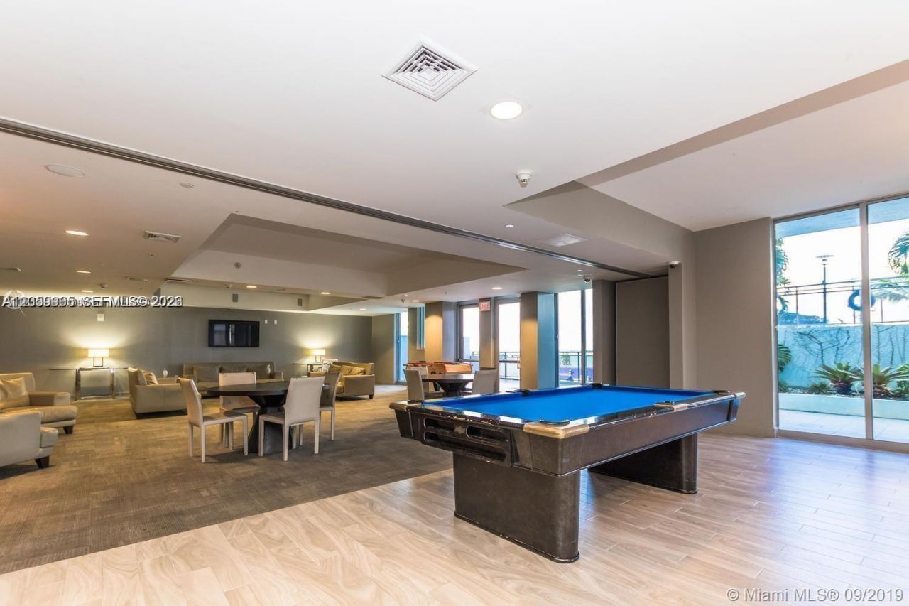 7901 Hispanola Ave , Unit 1012, North Bay Village, FL 33141 Photo