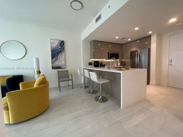 2000 Metropica Way, Unit 1105, Sunrise, FL 33323