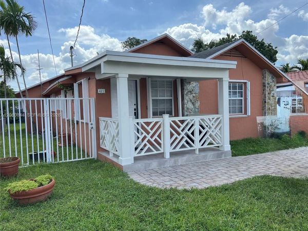421 NW 57th Ct, Miami, FL 33126