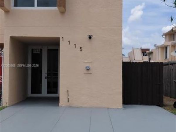 1115 W 38th Ter , Unit 50, Hialeah, FL 33012