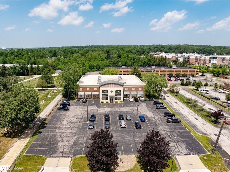 32875 Solon Road, Solon, OH 44139 Photo 2