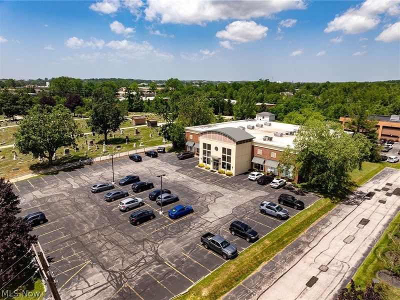 32875 Solon Road, Solon, OH 44139 Photo 3