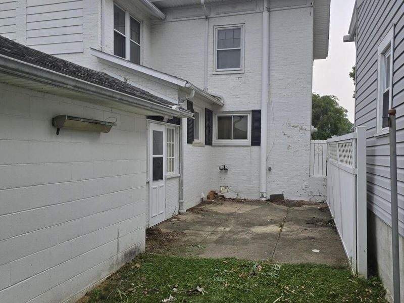 404 E Chillicothe Avenue, Bellefontaine, OH 43311 Photo 37