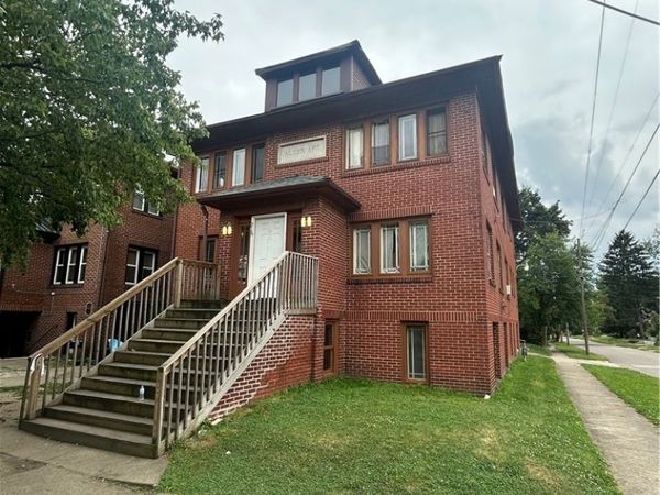 228 Cole Avenue , Akron, OH 44301