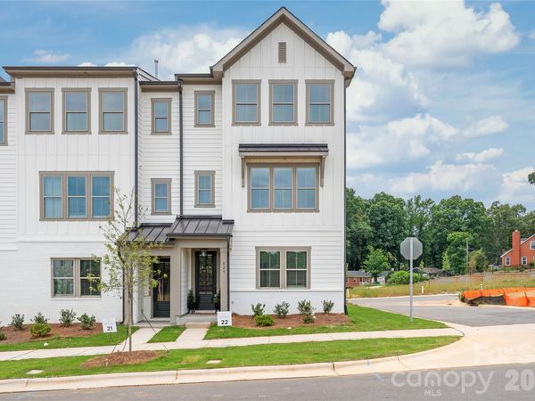 817 Garringer Place , Unit 19, Charlotte, NC 28208