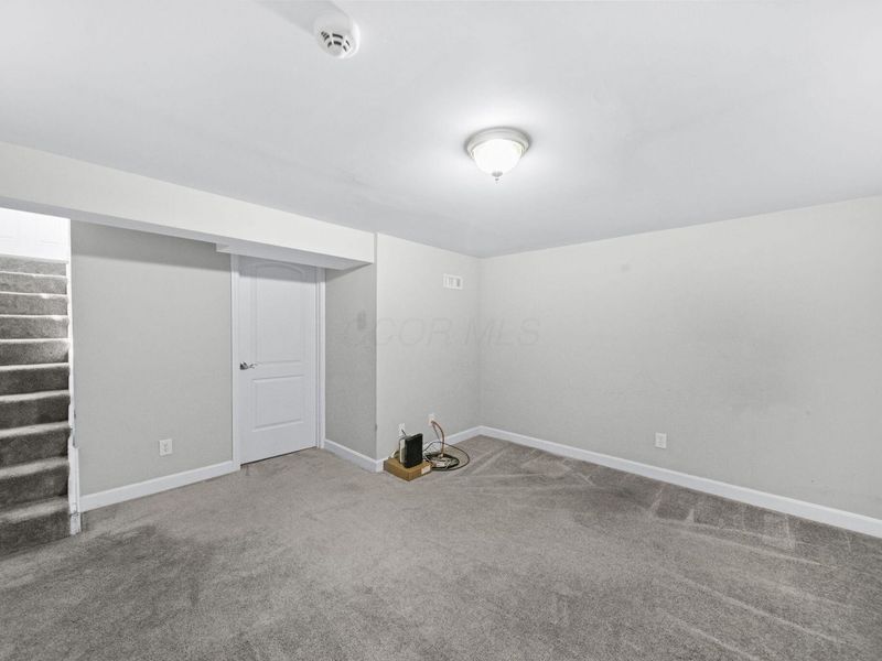 1679 Woodhurst Court, Columbus, OH 43223 Photo 38