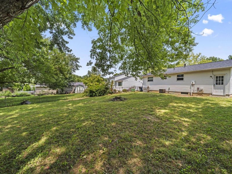 1679 Woodhurst Court, Columbus, OH 43223 Photo 47