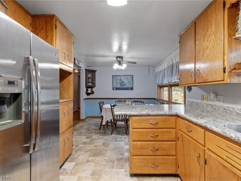 711 27th Street NW, Massillon, OH 44647 Photo 4