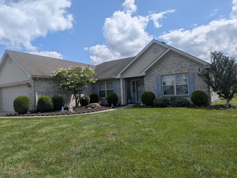 1455 Edinburgh Drive, Troy, OH 45373 Photo 2