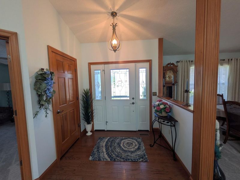 1455 Edinburgh Drive, Troy, OH 45373 Photo 22