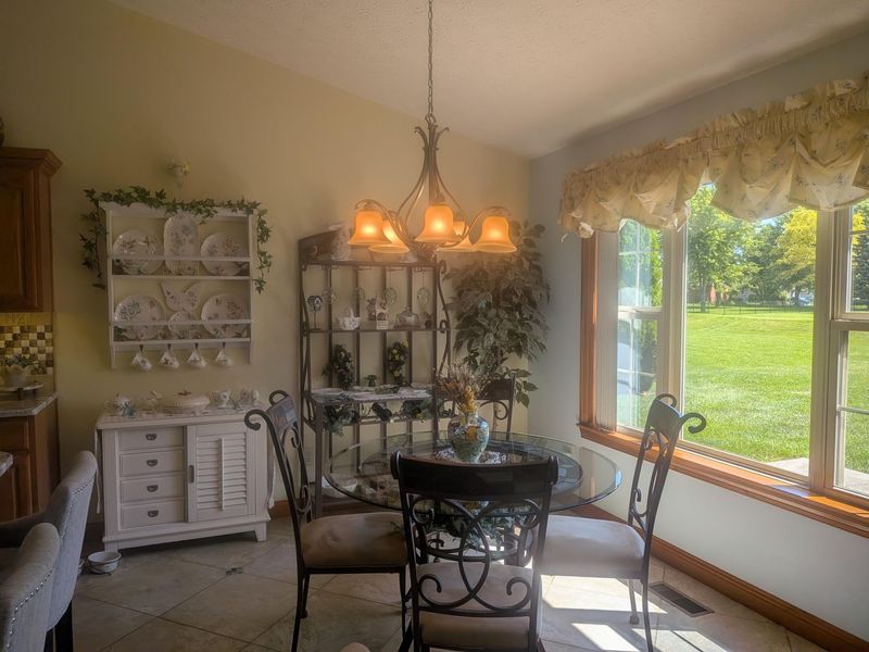 1455 Edinburgh Drive, Troy, OH 45373 Photo 37