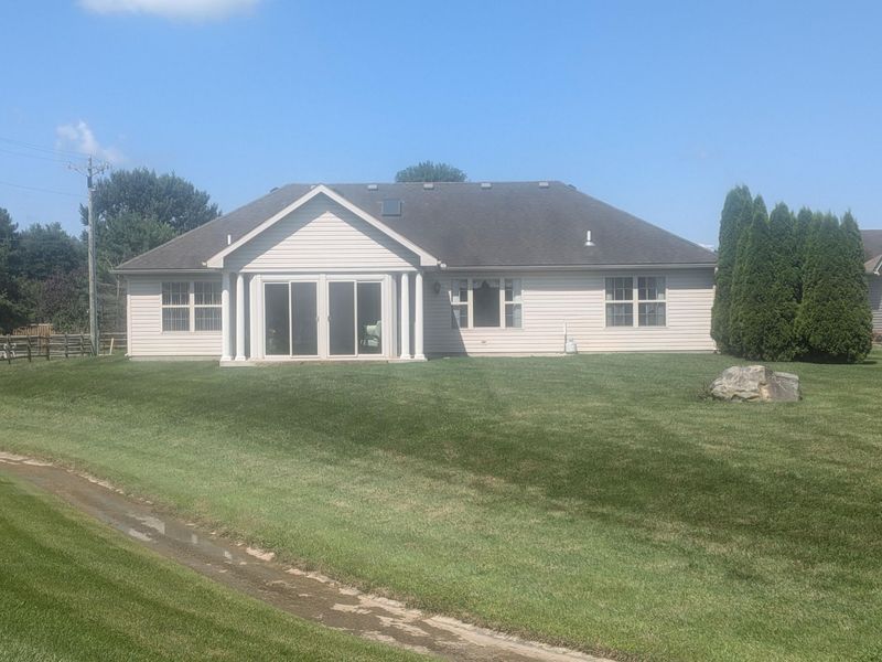 1455 Edinburgh Drive, Troy, OH 45373 Photo 8