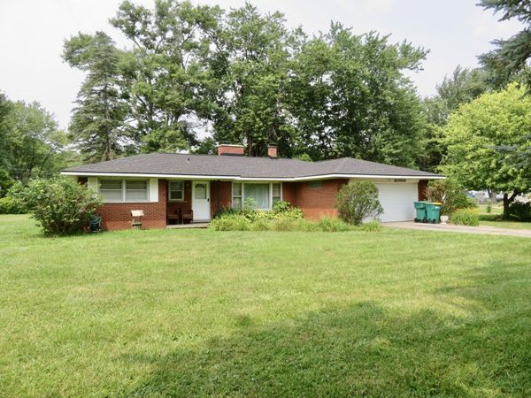 11000 Morton Taylor Road, Belleville, MI 48111