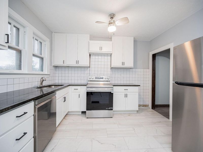 2263-2265 Leonard Avenue, Columbus, OH 43219 Photo 35