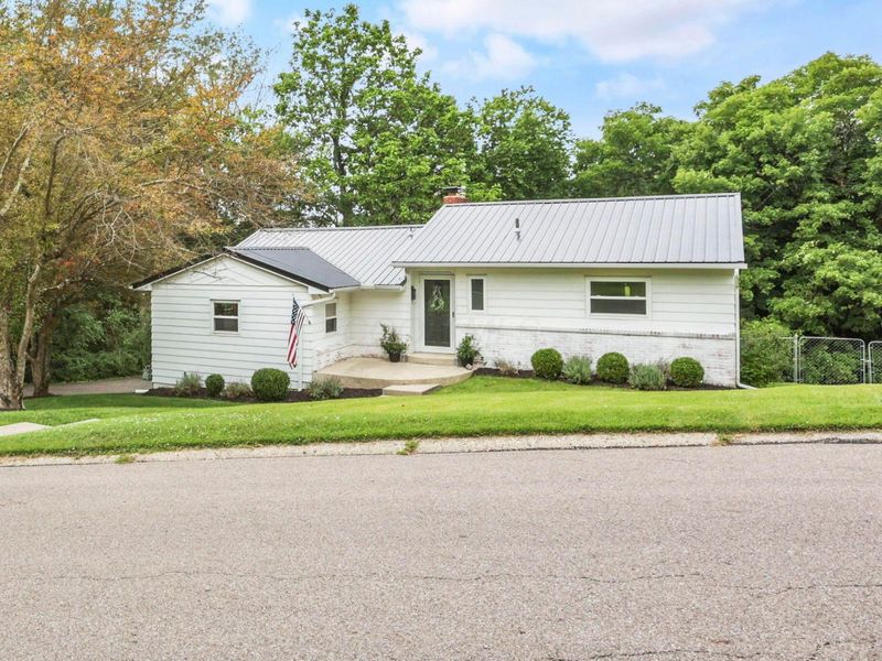 729 Glenwood Drive, Logan, OH 43138 Photo 10