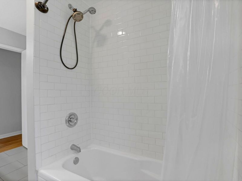 729 Glenwood Drive, Logan, OH 43138 Photo 36