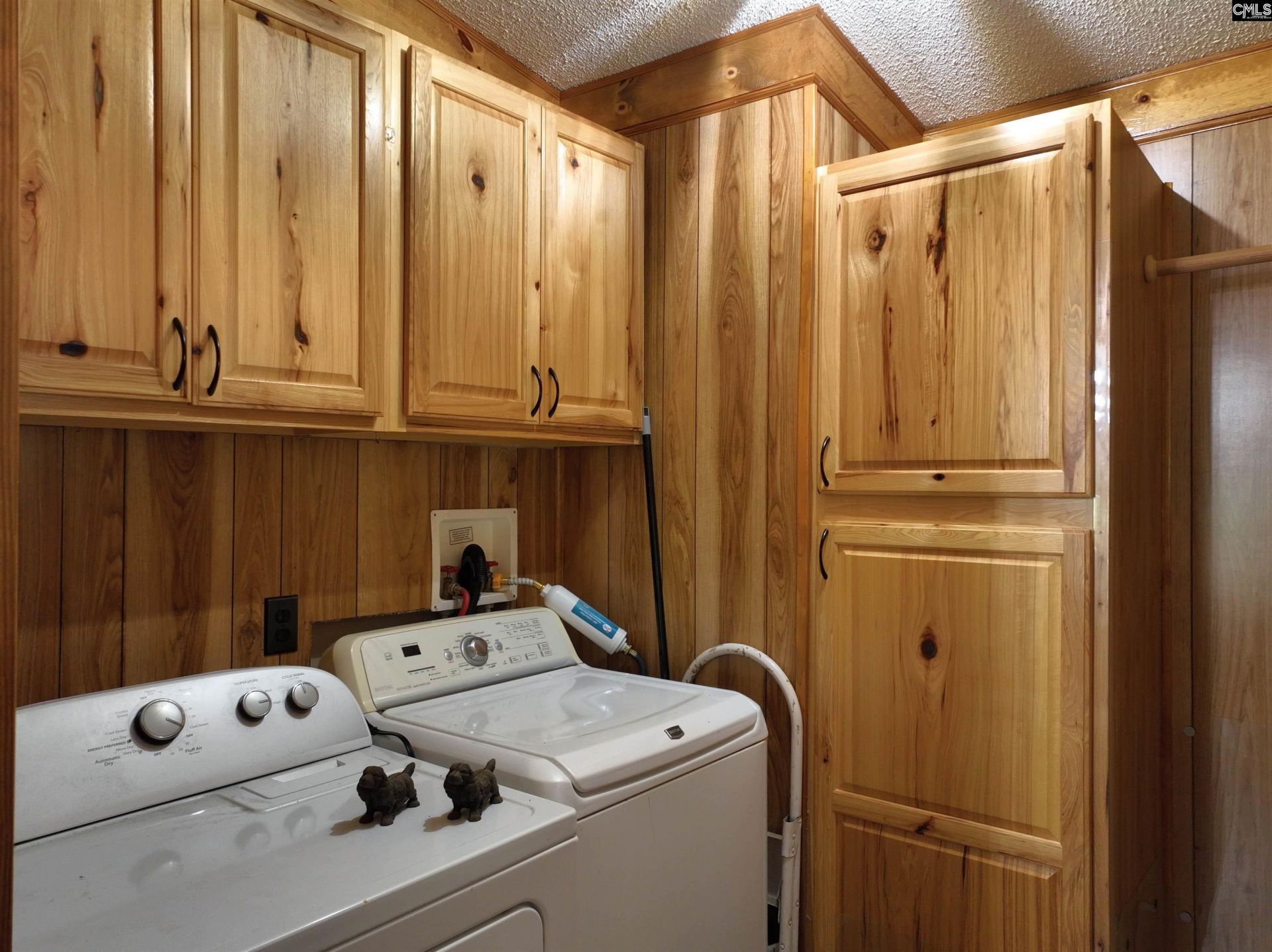 5250 Two Notch Road  Photo 13