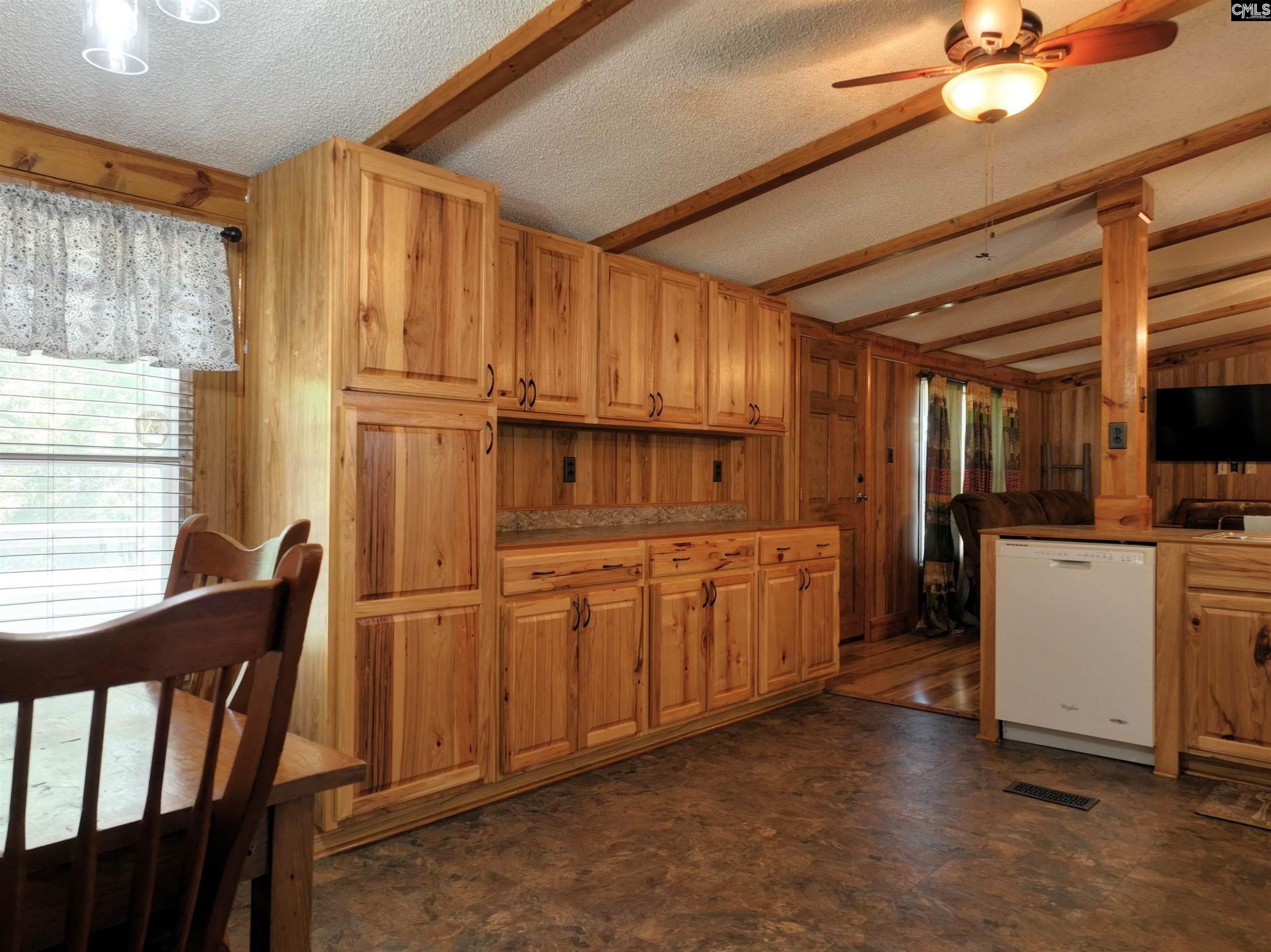 5250 Two Notch Road  Photo 14