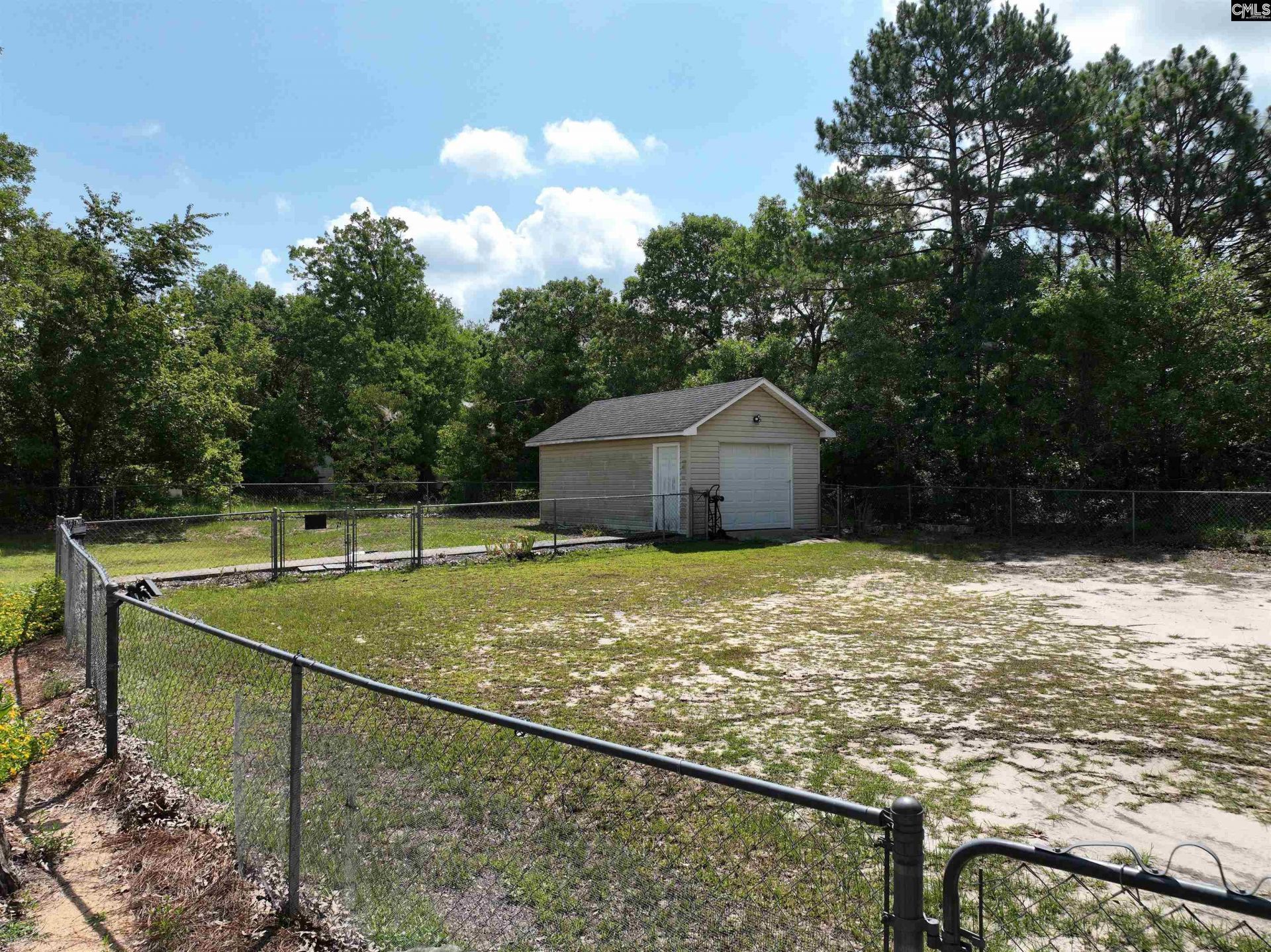 5250 Two Notch Road  Photo 30