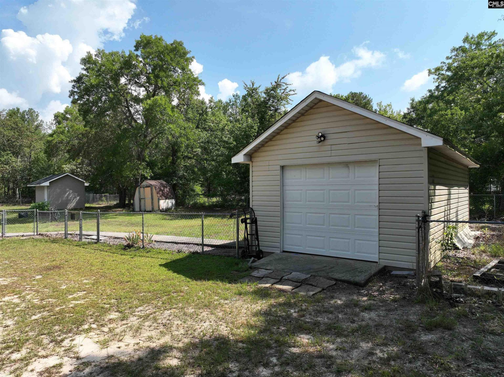 5250 Two Notch Road  Photo 31