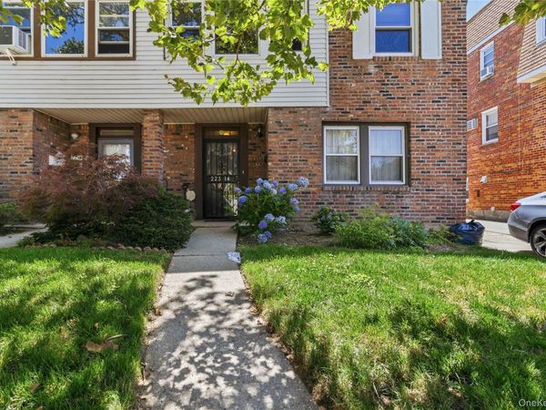 22314 56th Avenue, Oakland Gardens, NY 11364