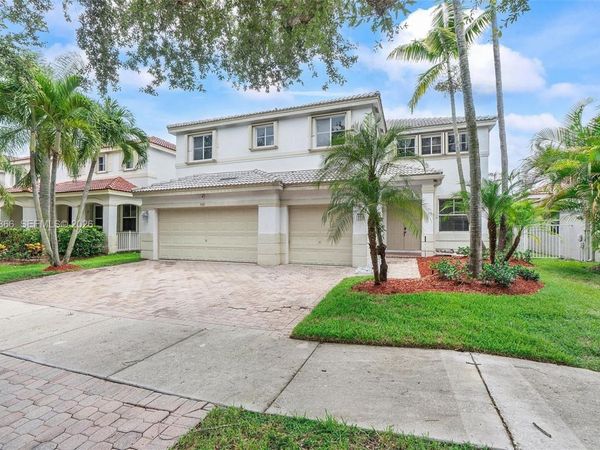 4389 Laurel Ridge Cir , Weston, FL 33331