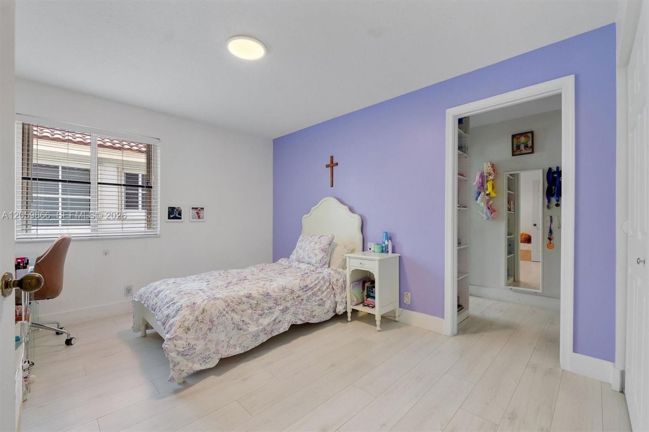 4389 Laurel Ridge Cir , Weston, FL 33331 Photo