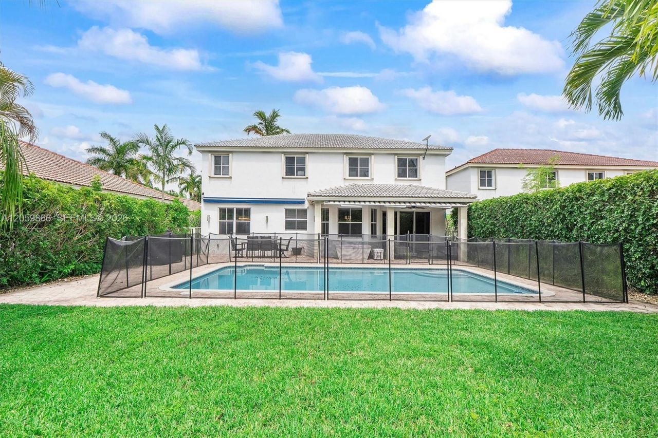 4389 Laurel Ridge Cir , Weston, FL 33331 Photo
