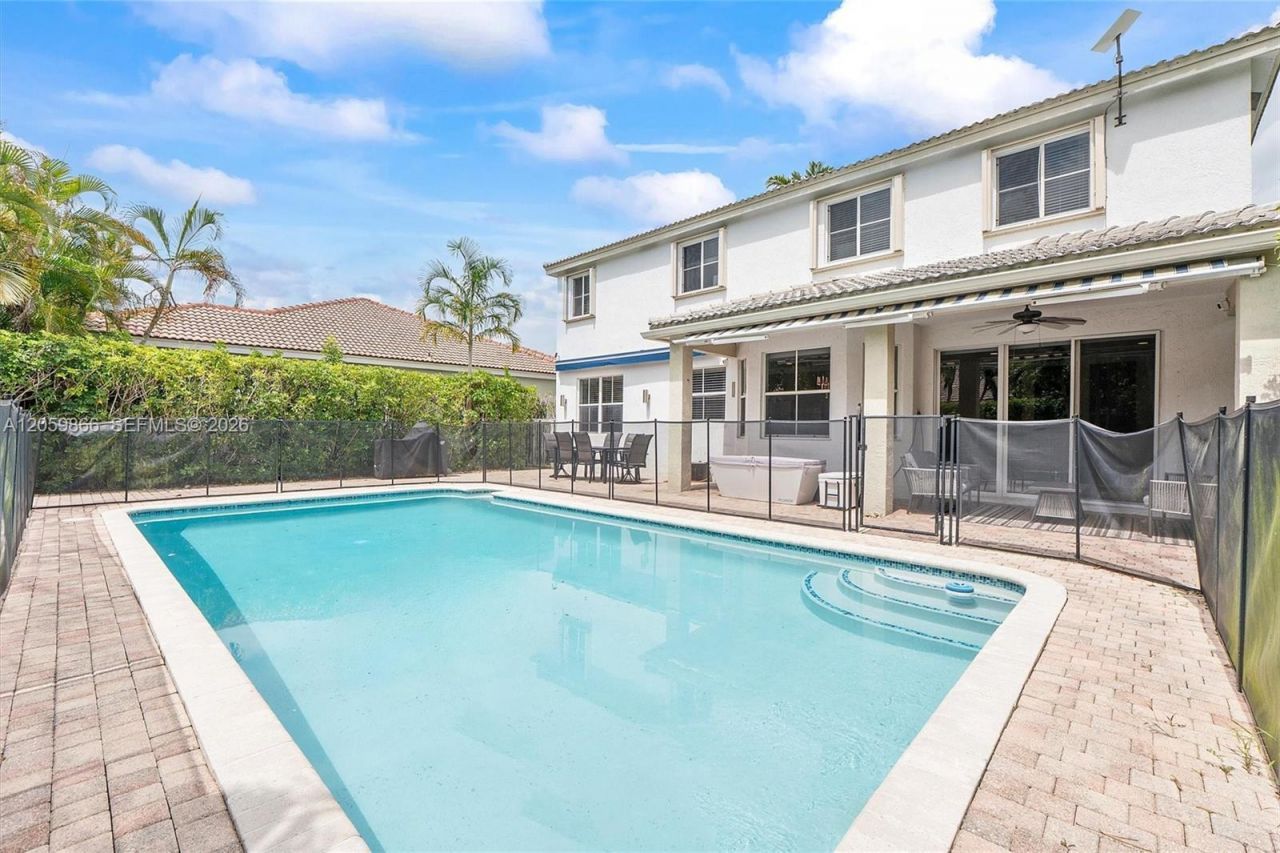 4389 Laurel Ridge Cir , Weston, FL 33331 Photo