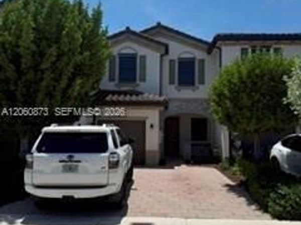 25180 SW 114th Ave, Unit 10, Homestead, FL 33032