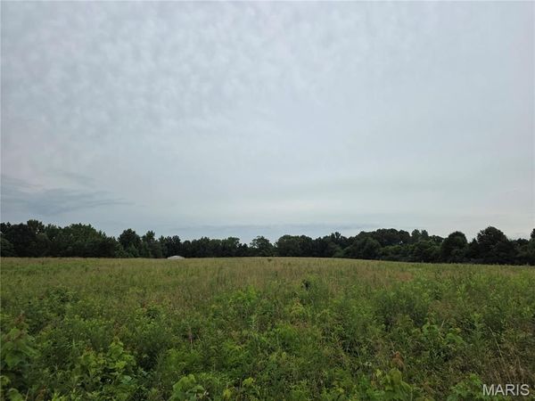 14601 E Loyola, Mount Vernon, IL 62864