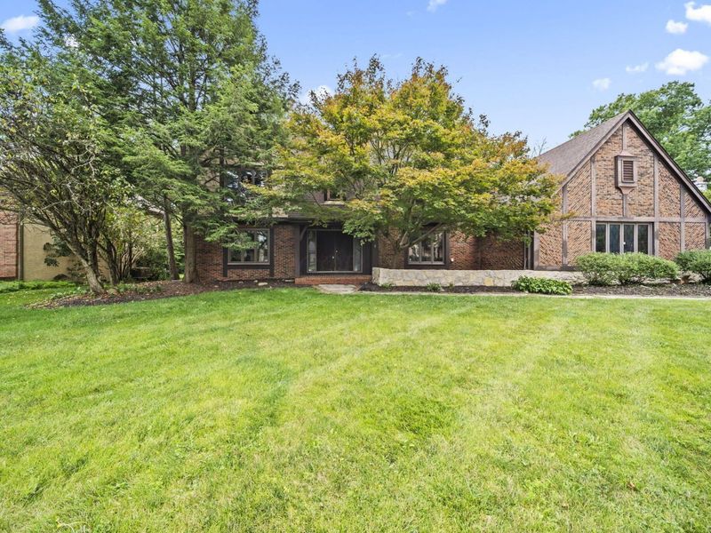 825 Bluffview Drive, Columbus, OH 43235 Photo 44