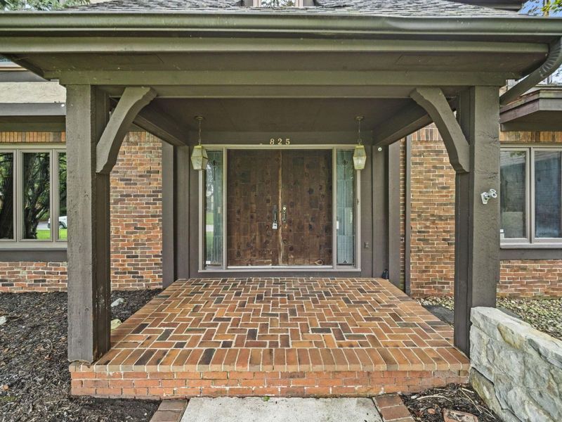 825 Bluffview Drive, Columbus, OH 43235 Photo 45