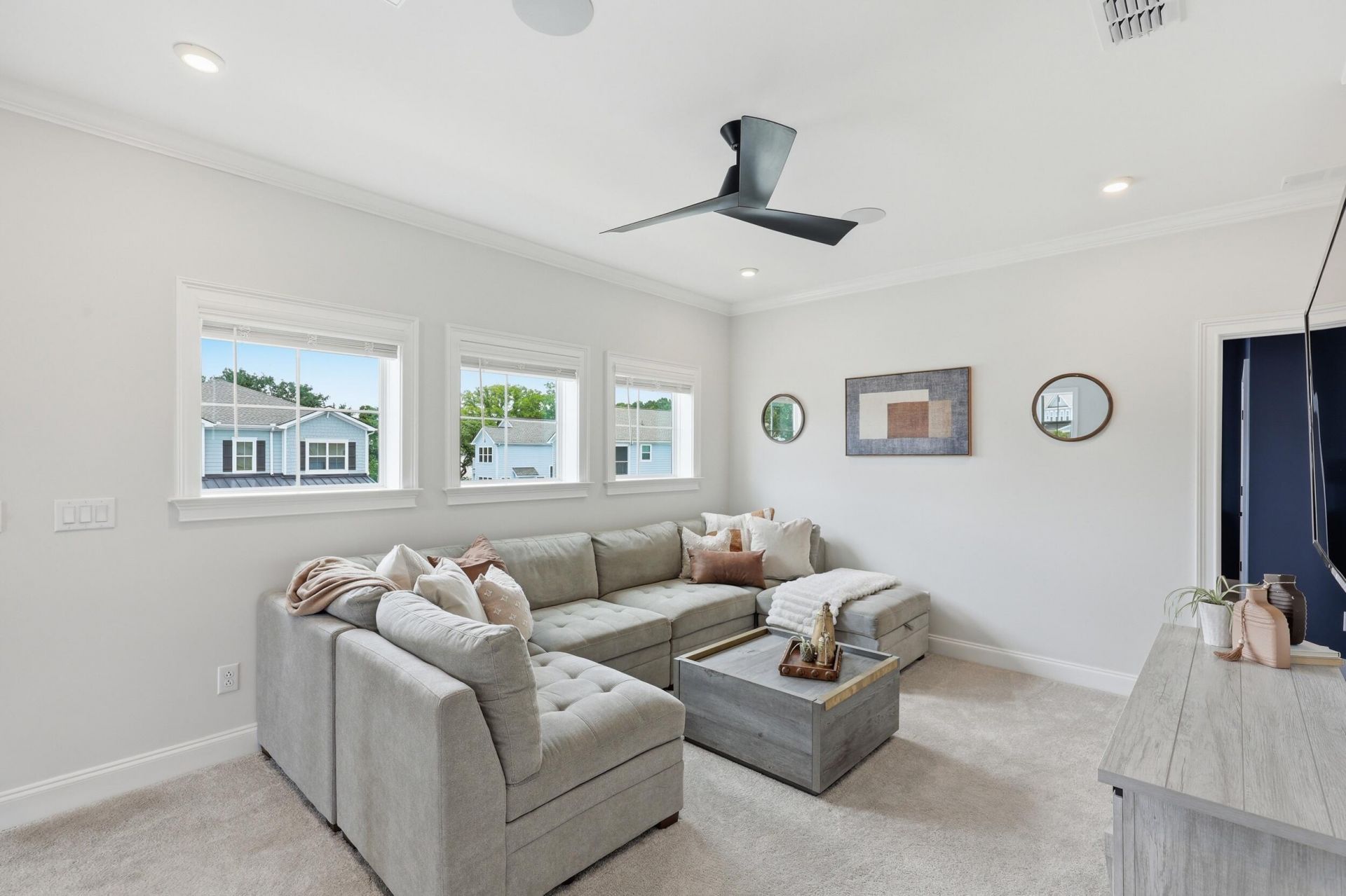 1580 Farmers Way Photo 21