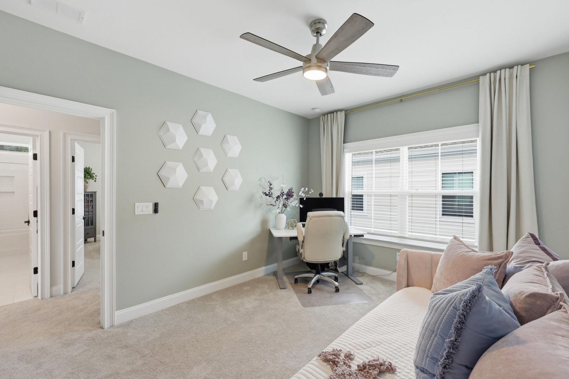 1580 Farmers Way Photo 25