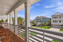 1580 Farmers Way photo 4
