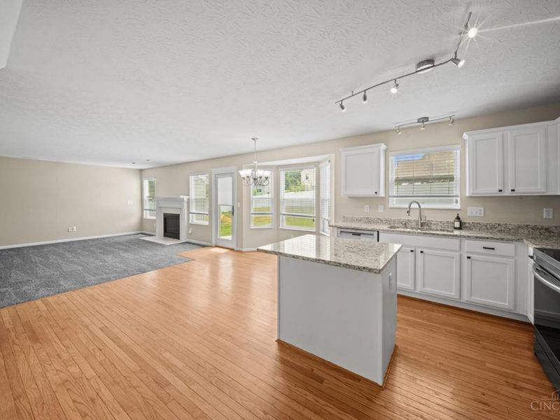 7801 Livingston Court, Deerfield Twp., OH 45040 Photo 5