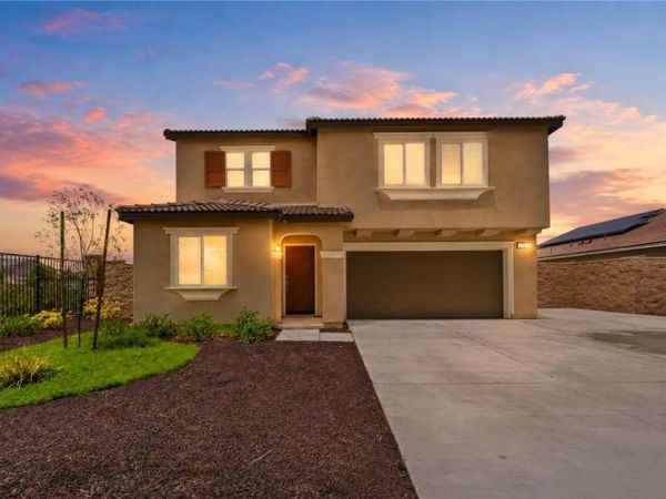 1385 Caprice Court, Hemet, CA 92543