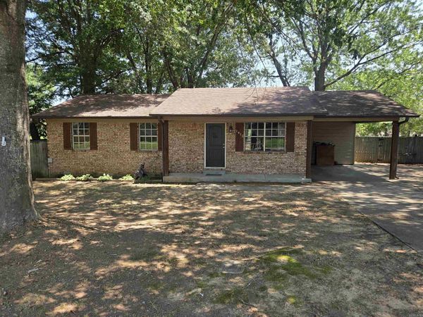 1412 Magee Drive , Searcy, AR 72143