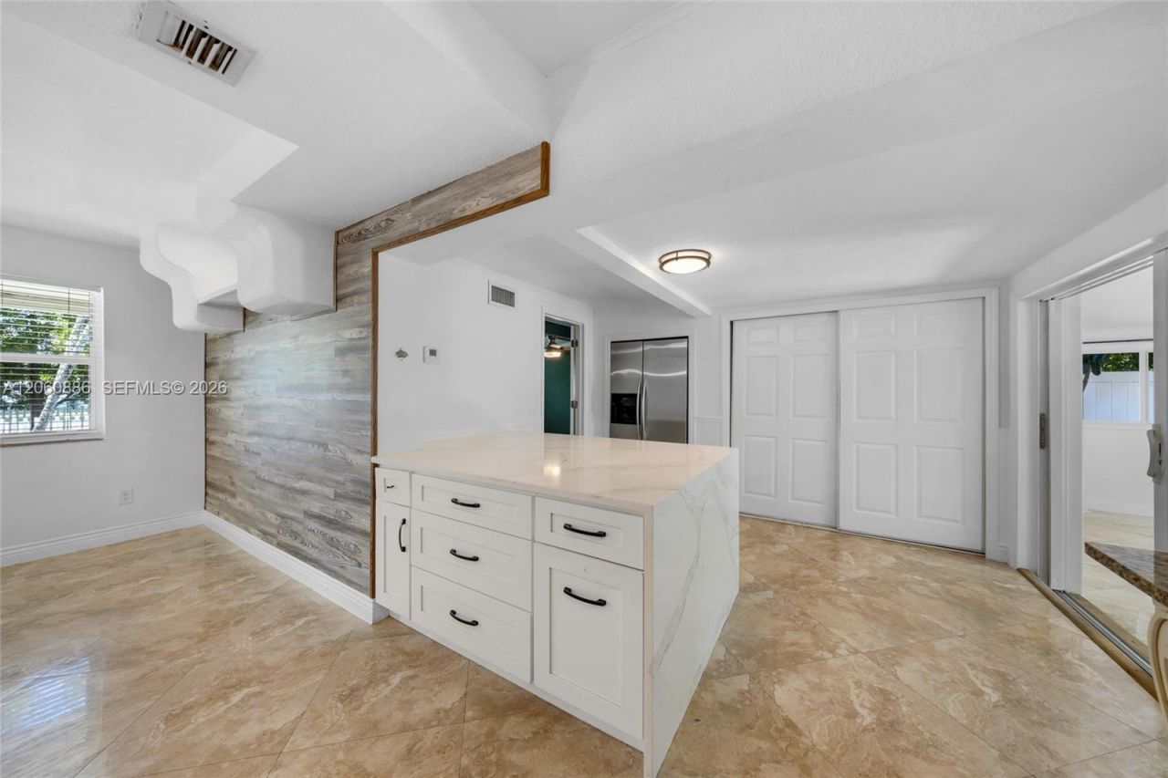 1837 NE 48th Ct , Pompano Beach, FL 33064 Photo
