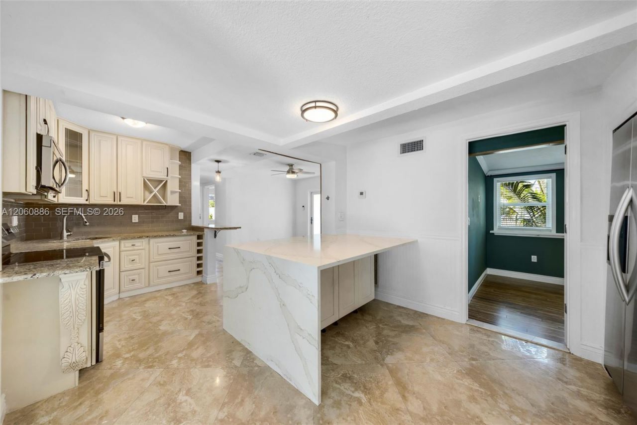 1837 NE 48th Ct , Pompano Beach, FL 33064 Photo