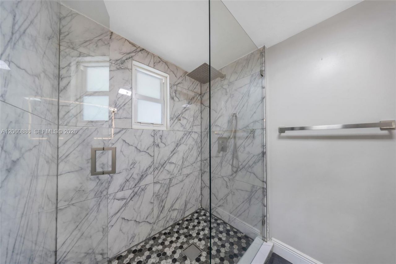 1837 NE 48th Ct , Pompano Beach, FL 33064 Photo