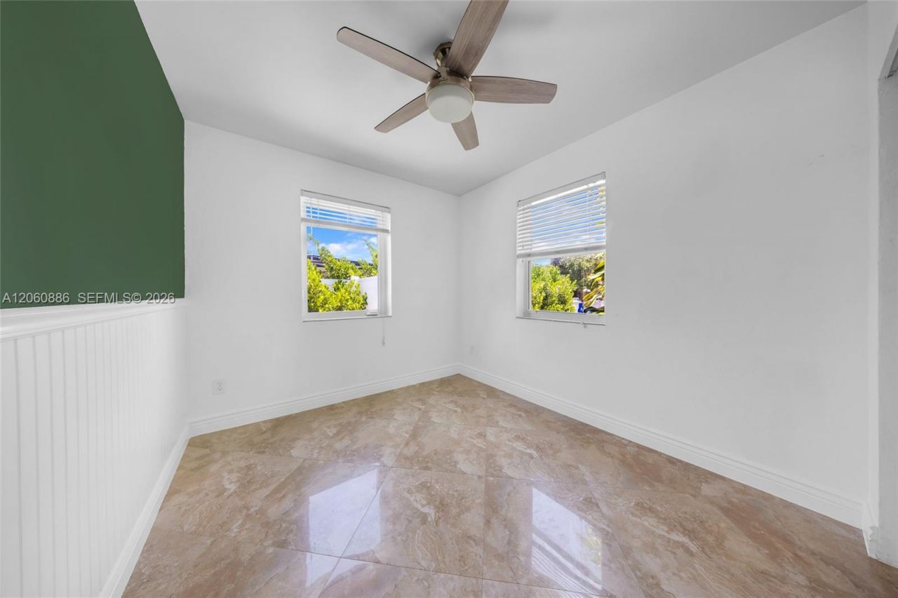 1837 NE 48th Ct , Pompano Beach, FL 33064 Photo